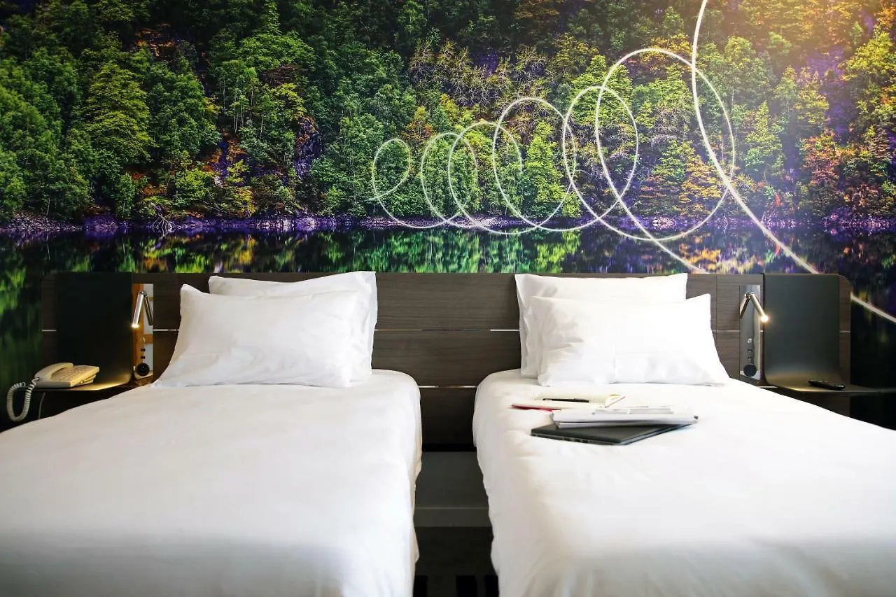 Novotel Lille Centre Grand Place 4*,  France